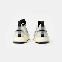 Фото № 3 с приближением к товару «‎Adidas Nmd_r1 V3 »
