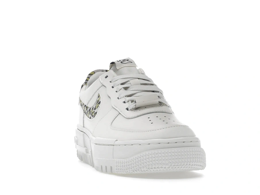 Фото № 2 с приближением к товару «‎Nike Air Force 1 Low Pixel White Leopard »
