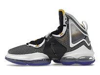 Фото № 3 с приближением к товару «‎Nike LeBron 19 Hardwood Classic»