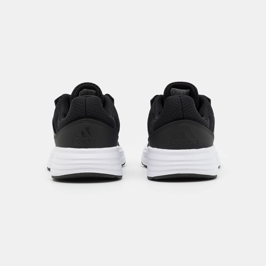 Фото № 3 с приближением к товару «‎Adidas Galaxy 5»