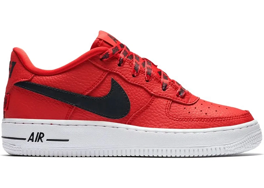 Фото № 1 с приближением к товару «‎Nike Air Force 1 Low»