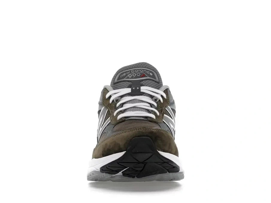 Фото № 2 с приближением к товару «‎New Balance 990v6»