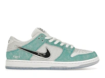 Фото № 1 с приближением к товару «‎Nike SB Dunk Low April Skateboards»