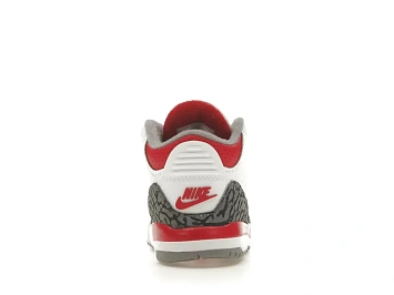 Jordan 3 Retro - 4
