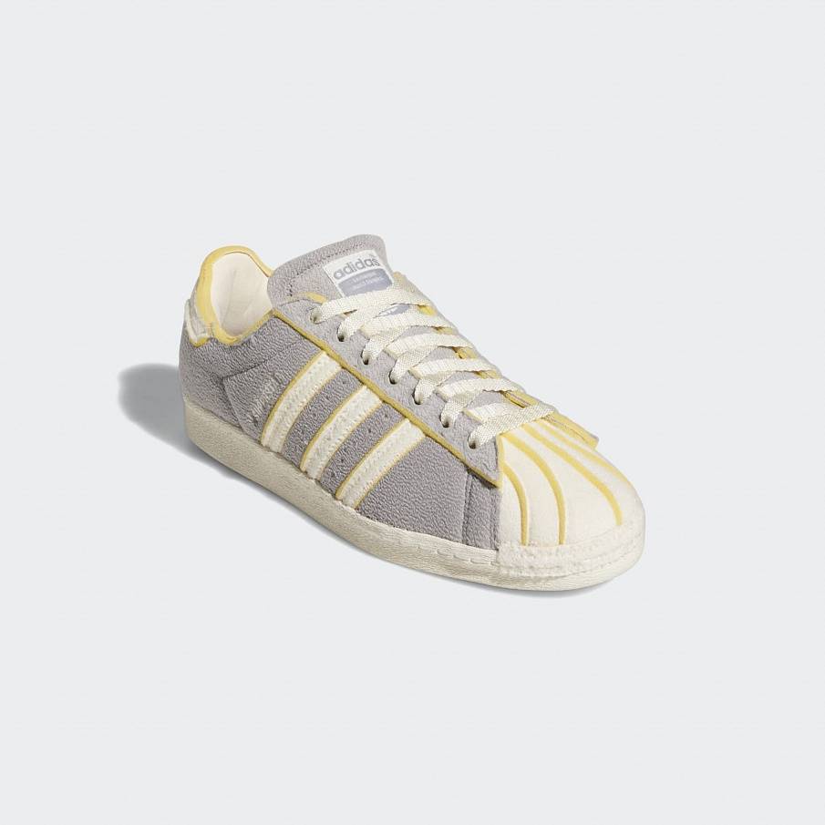 Фото № 2 с приближением к товару «‎Adidas Cozy Superstar »