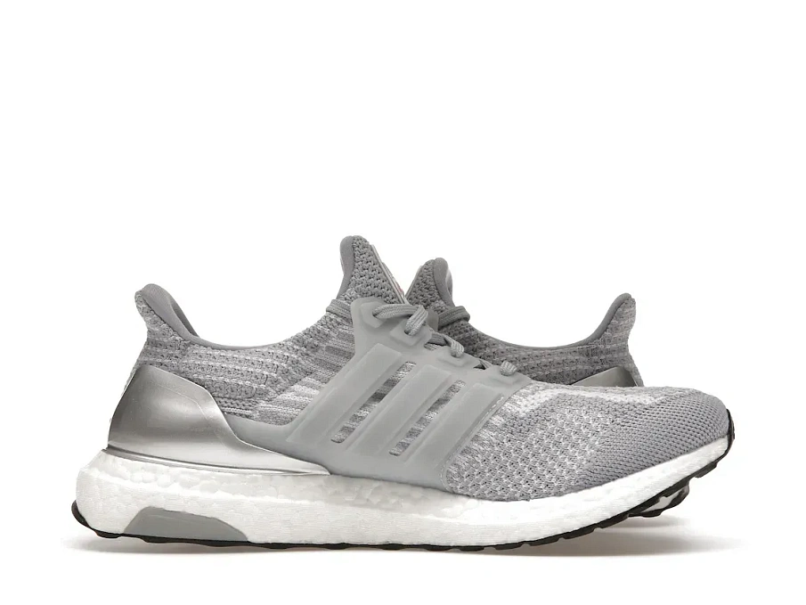 Фото № 3 с приближением к товару «‎adidas Ultra Boost DNA NASA Halo Silver»