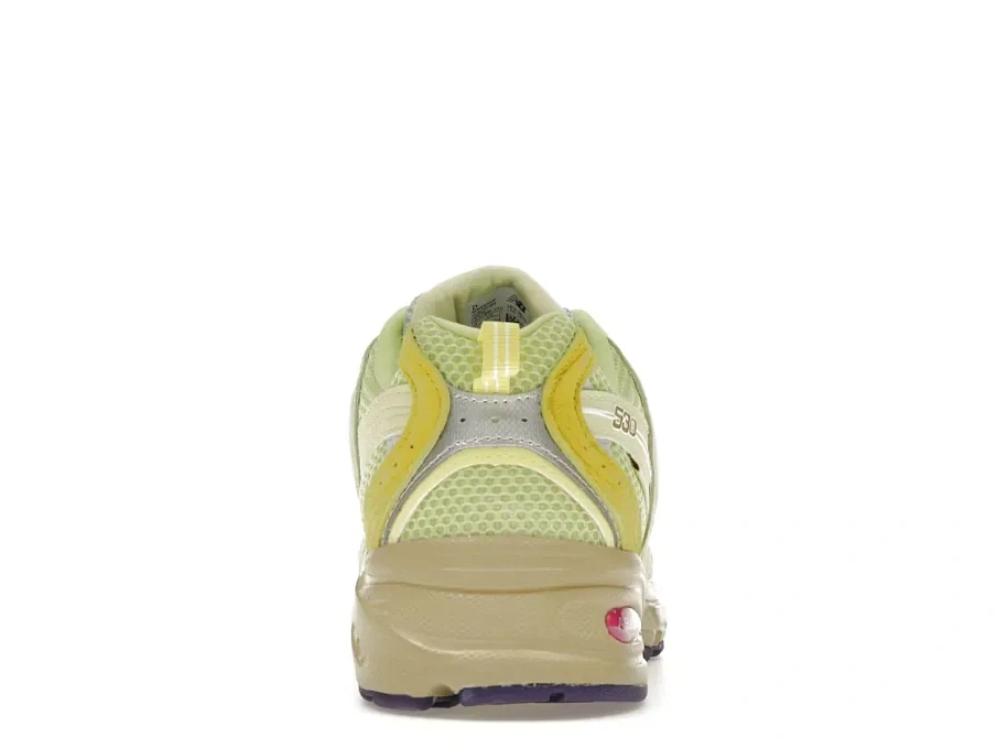 Фото № 4 с приближением к товару «‎New Balance 530»