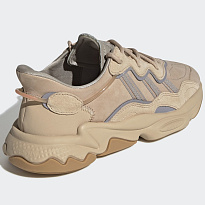 Фото № 4 с приближением к товару «‎Adidas Ozweego »