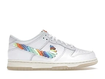 Фото № 1 с приближением к товару «‎Nike Dunk Low SE»
