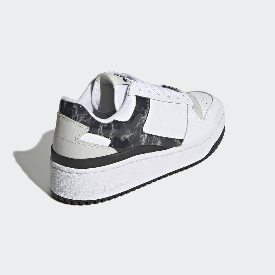 Фото № 3 с приближением к товару «‎Кроссовки Adidas SPAD111A1ZZ-A11»