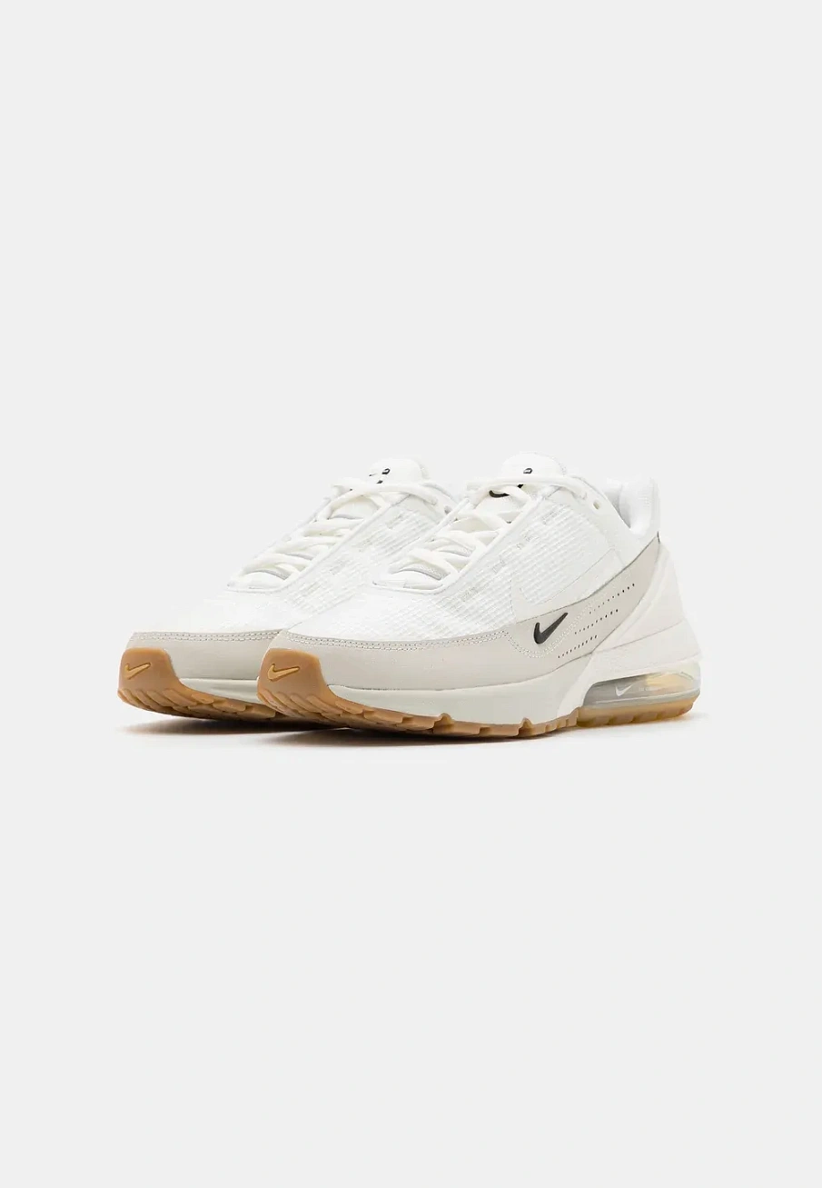 Фото № 2 с приближением к товару «‎AIR MAX PULSE»