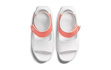 Nike Playscape GS 'Crimson Bliss' - 3
