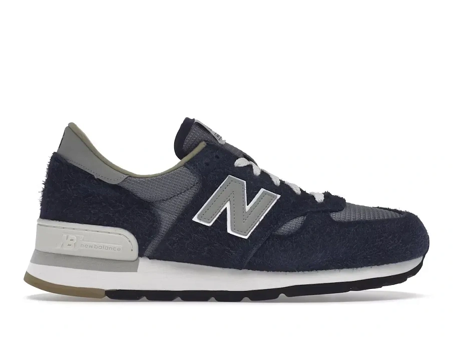 Фото № 1 с приближением к товару «‎New Balance 990v1»
