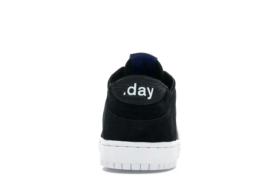 Фото № 4 с приближением к товару «‎Nike SB Dunk Low Soulland FRI.day Part 02»