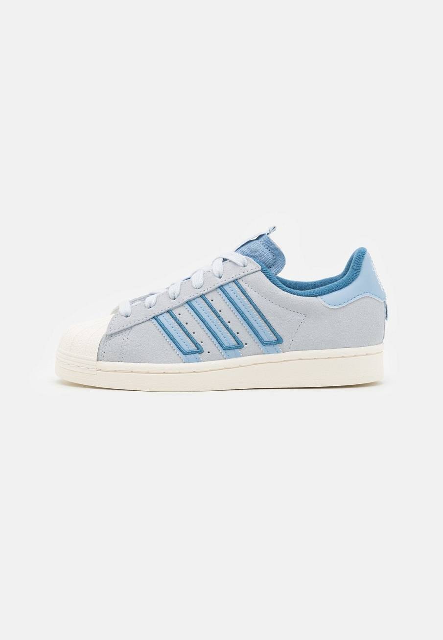 Фото № 1 с приближением к товару «‎Adidas Superstar »
