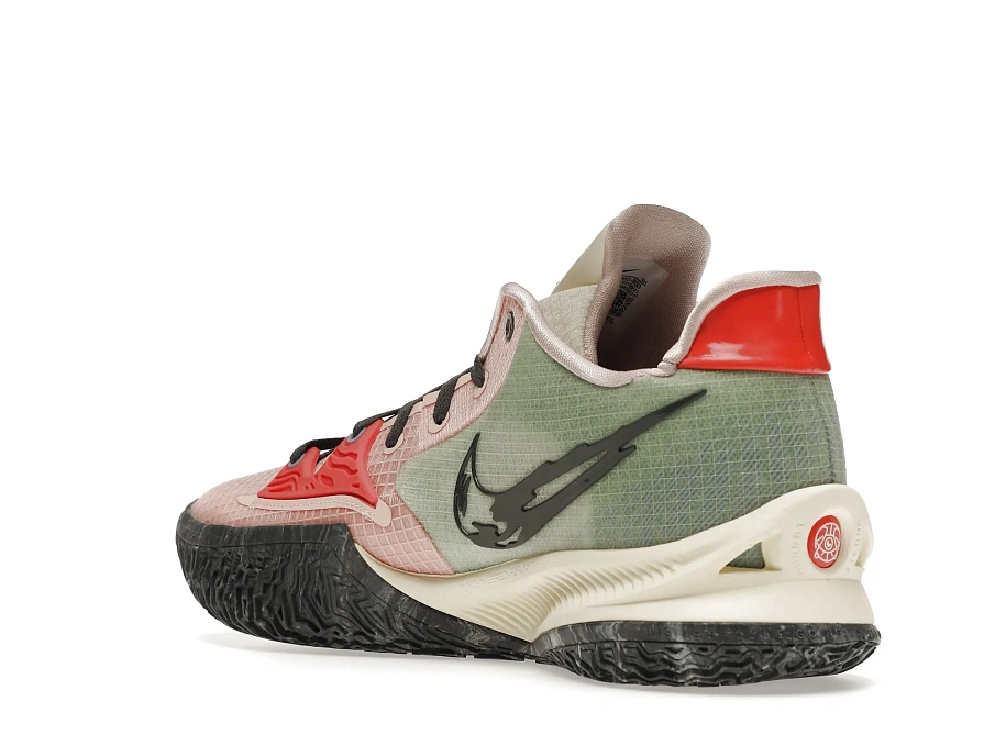 Фото № 6 с приближением к товару «‎Nike Kyrie 4 Low Pale Coral»