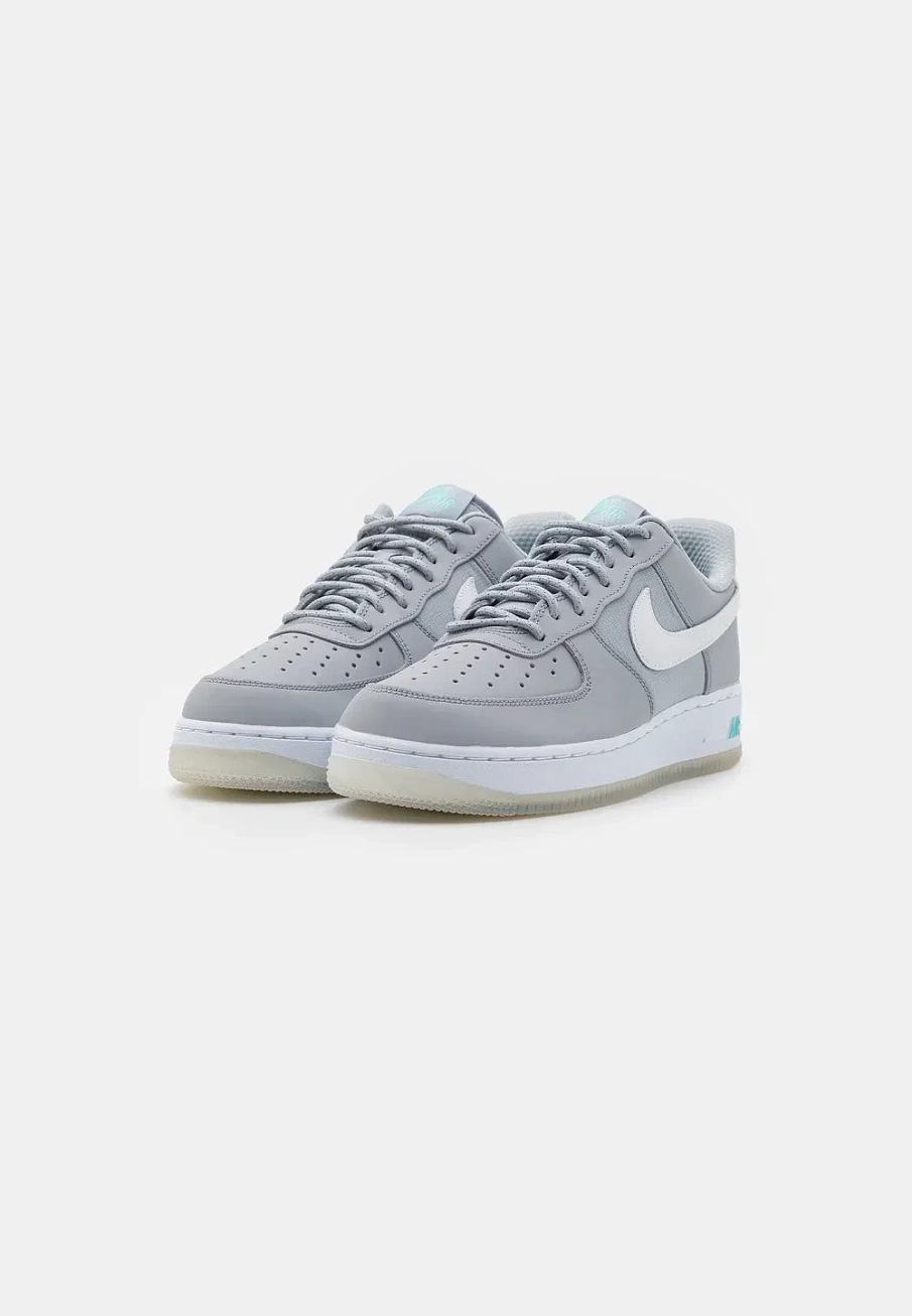 Фото № 2 с приближением к товару «‎AIR FORCE 1 07 UNISEX»