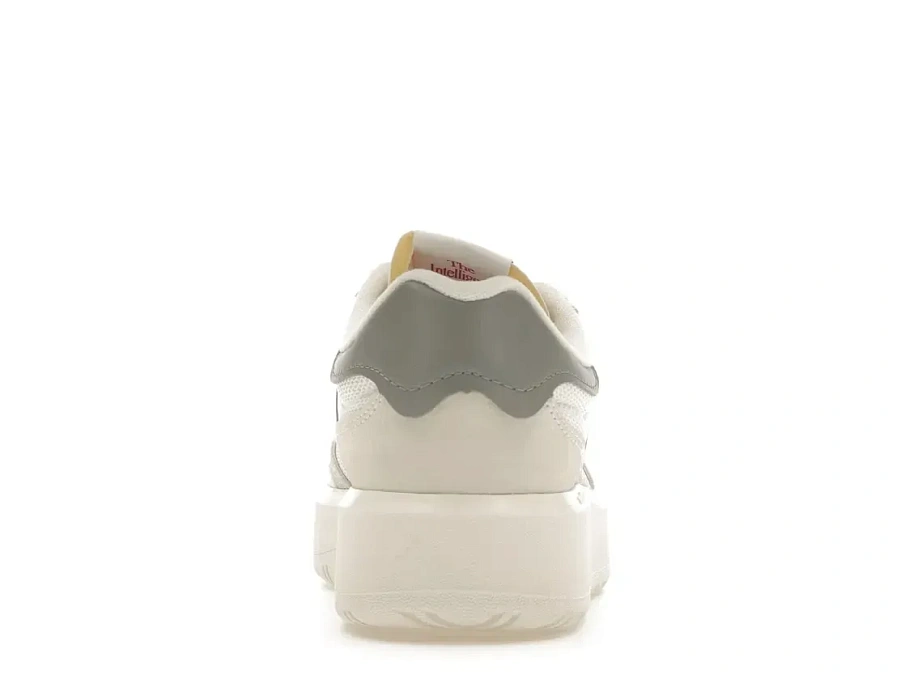 Фото № 4 с приближением к товару «‎New Balance CT302»