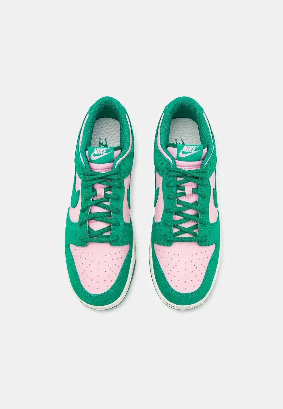 Фото № 4 с приближением к товару «‎DUNK RETRO SE UNISEX»