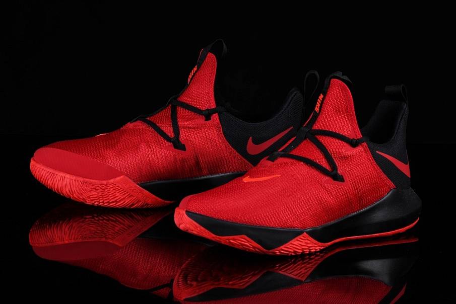 Фото № 2 с приближением к товару «‎Nike Zoom Shift 2 »