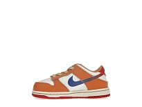 Фото № 3 с приближением к товару «‎Nike Dunk Low»
