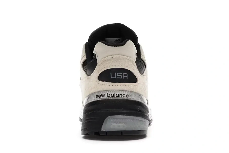 Фото № 4 с приближением к товару «‎New Balance 992»