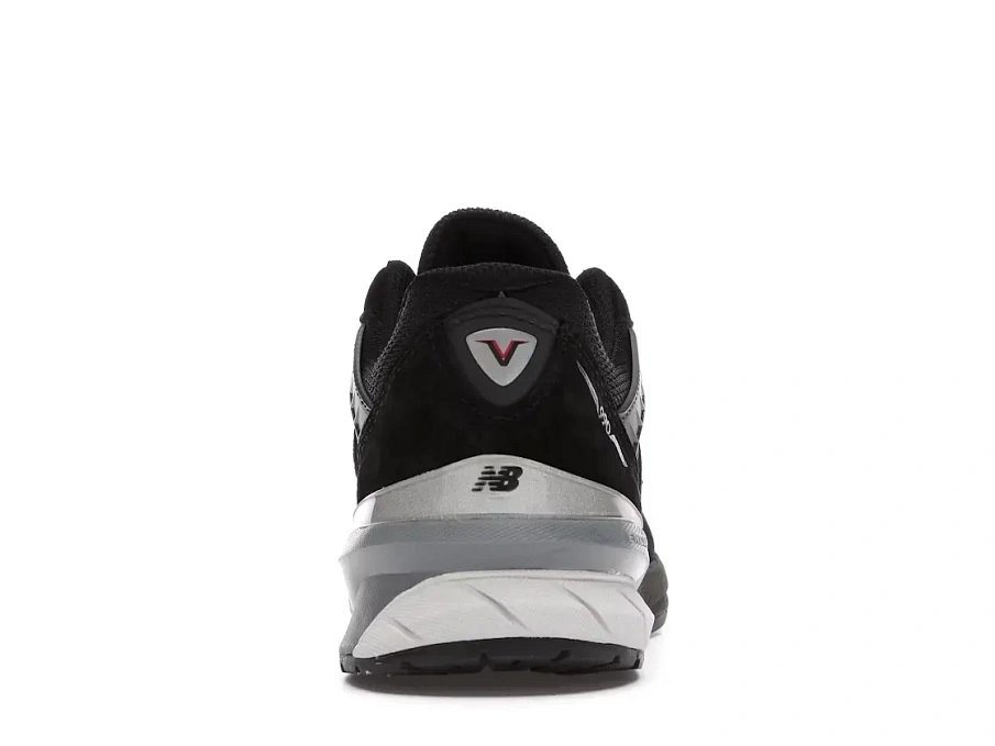 Фото № 4 с приближением к товару «‎New Balance 990 v5»