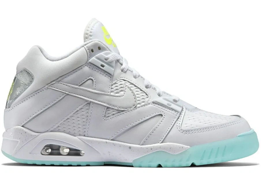 Фото № 1 с приближением к товару «‎Nike Air Tech Challenge III White Volt»