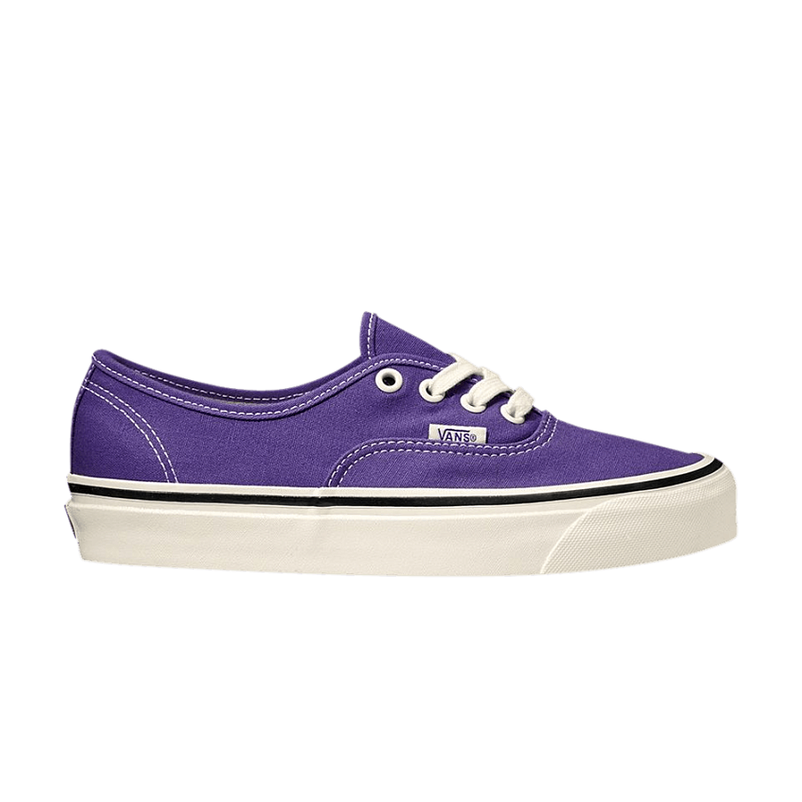 Фото № 1 с приближением к товару «‎Vans Authentic 44 DX Anaheim Factory - Bright Purple»