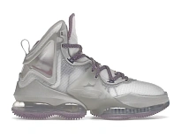 Фото № 1 с приближением к товару «‎Nike LeBron 19 Strive For Greatness»