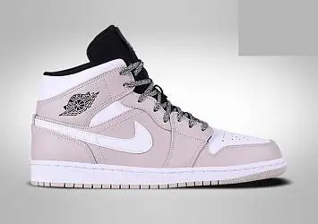 Nike Air Jordan 1 Retro Desert Sand  - 2