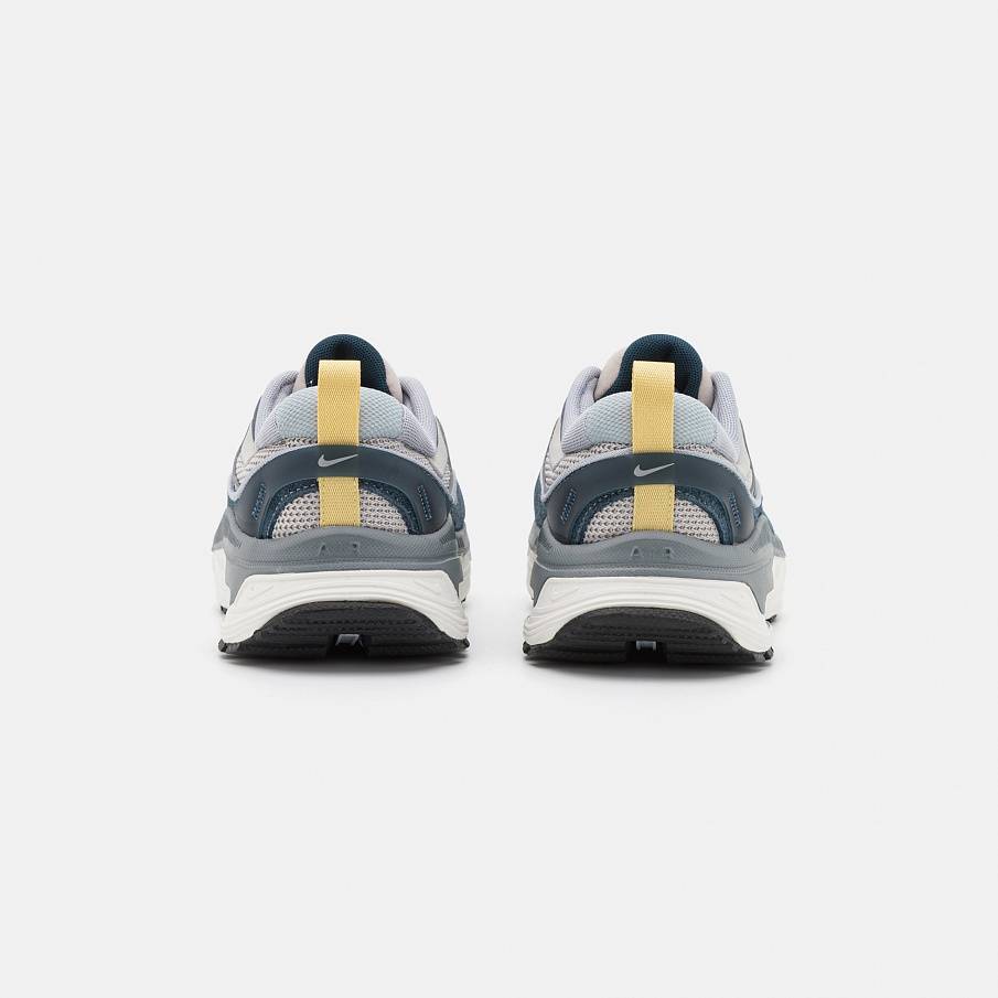 Фото № 3 с приближением к товару «‎Nike W Air Max Bliss »