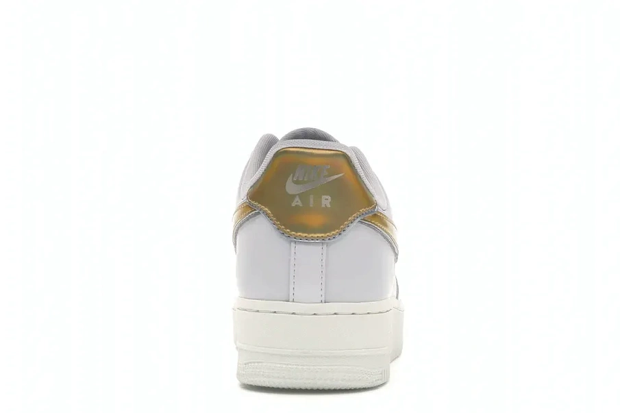 Фото № 4 с приближением к товару «‎Nike Air Force 1 Low Metallic Platinum Metallic Gold »