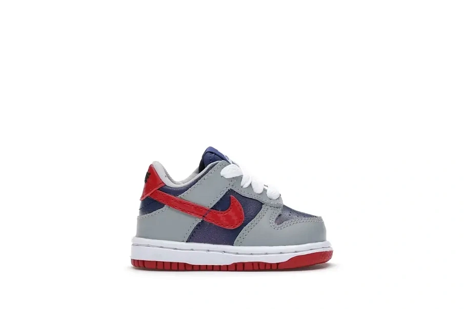 Фото № 1 с приближением к товару «‎Nike Dunk Low»