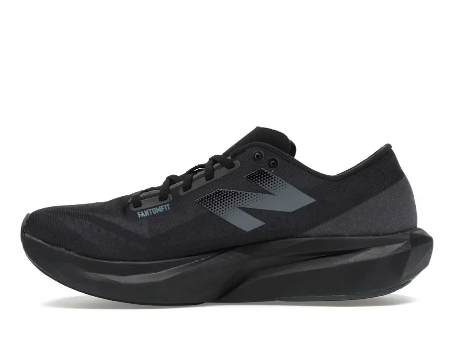 Фото № 3 с приближением к товару «‎New Balance FuelCell Rebel v4»
