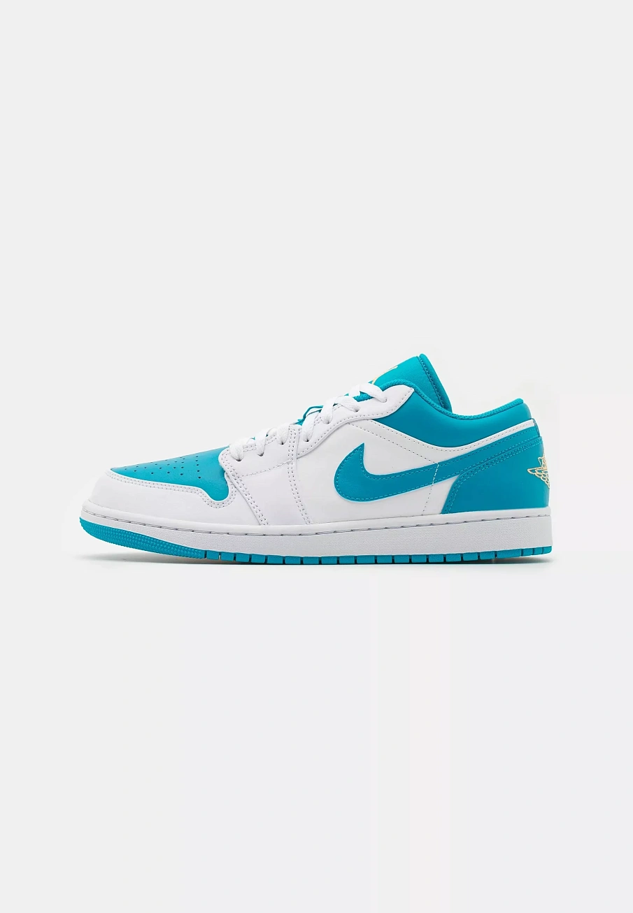 Фото № 4 с приближением к товару «‎AIR JORDAN 1»