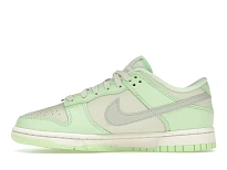 Фото № 3 с приближением к товару «‎Nike Dunk Low SE Next Nature»