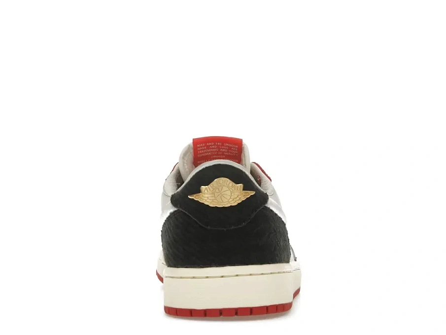 Фото № 4 с приближением к товару «‎Jordan 1 Retro Low OG»