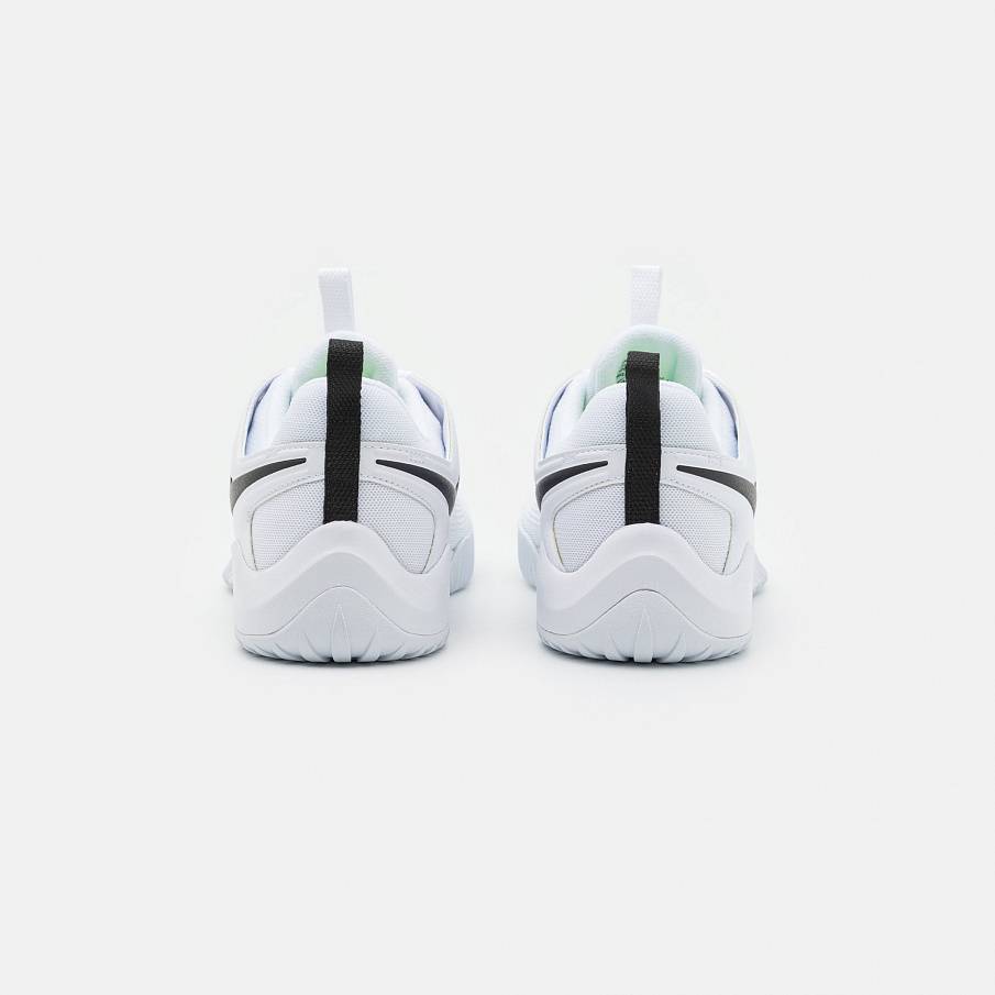 Фото № 3 с приближением к товару «‎Nike Hyperace 2»