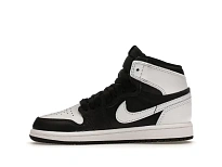 Фото № 3 с приближением к товару «‎Jordan 1 Retro High OG»