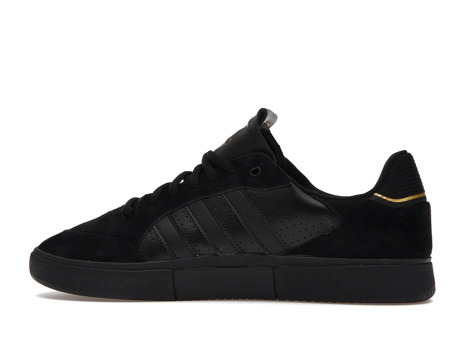 Фото № 5 с приближением к товару «‎adidas Tyshawn Low Black Gold Metallic»