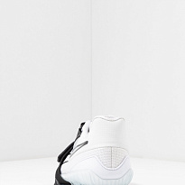 Фото № 1 с приближением к товару «‎Nike»