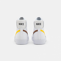 Фото № 3 с приближением к товару «‎Nike Blazer 77 »