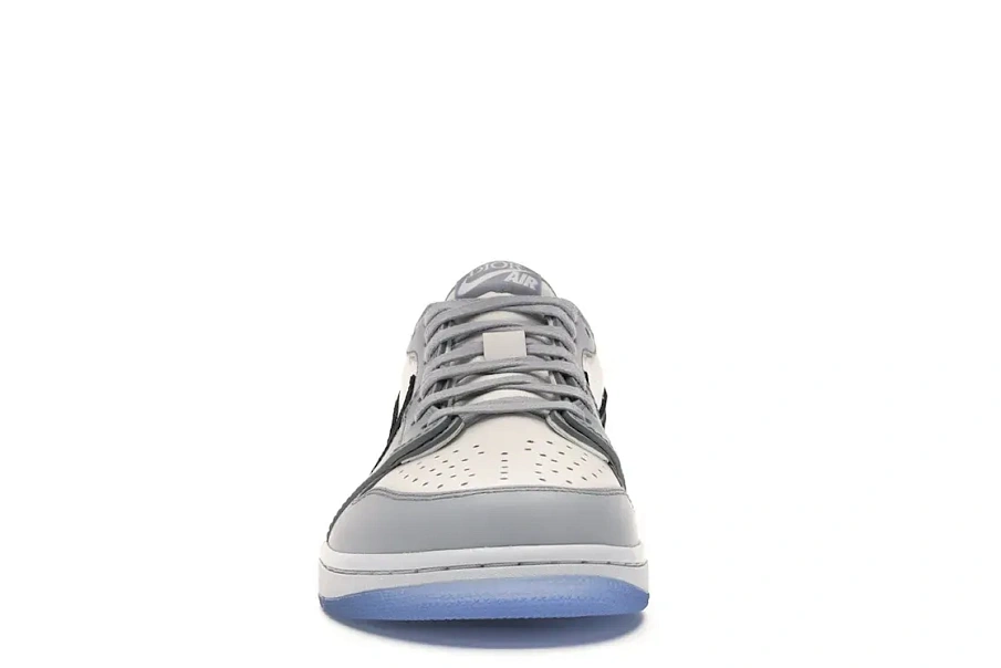 Фото № 2 с приближением к товару «‎Jordan 1 Retro Low Dior»
