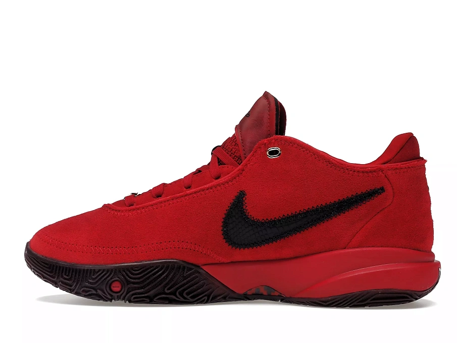 Фото № 3 с приближением к товару «‎Nike LeBron 20 Liverpool»