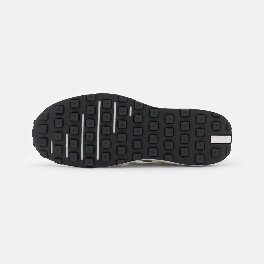 Фото № 5 с приближением к товару «‎Nike W Waffle One Ess »