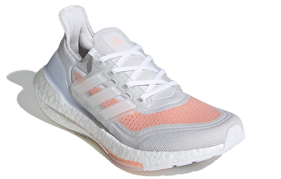 Фото № 3 с приближением к товару «‎adidas WMNS Ultra Boost 21 GreyPink»