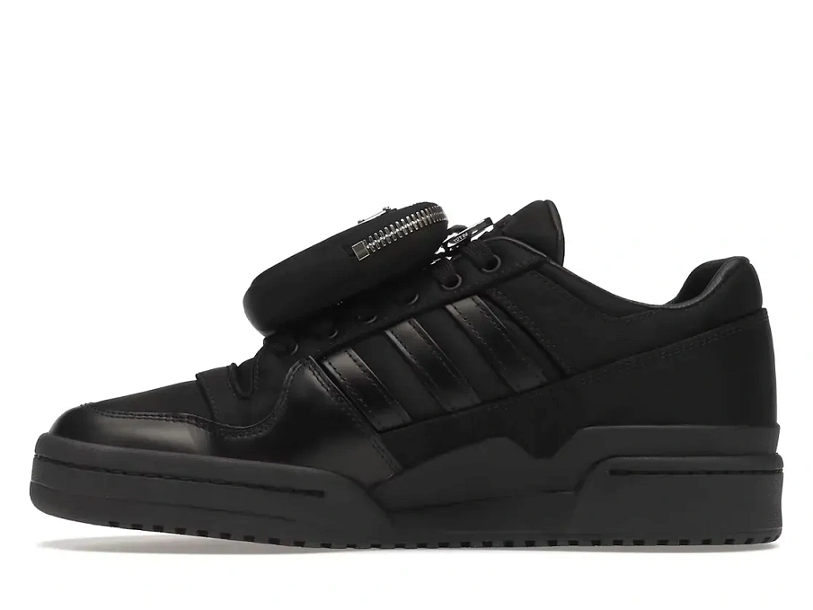 Фото № 3 с приближением к товару «‎adidas Forum Low»