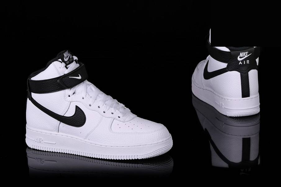 Фото № 3 с приближением к товару «‎Nike Air Force 1 ’07 »
