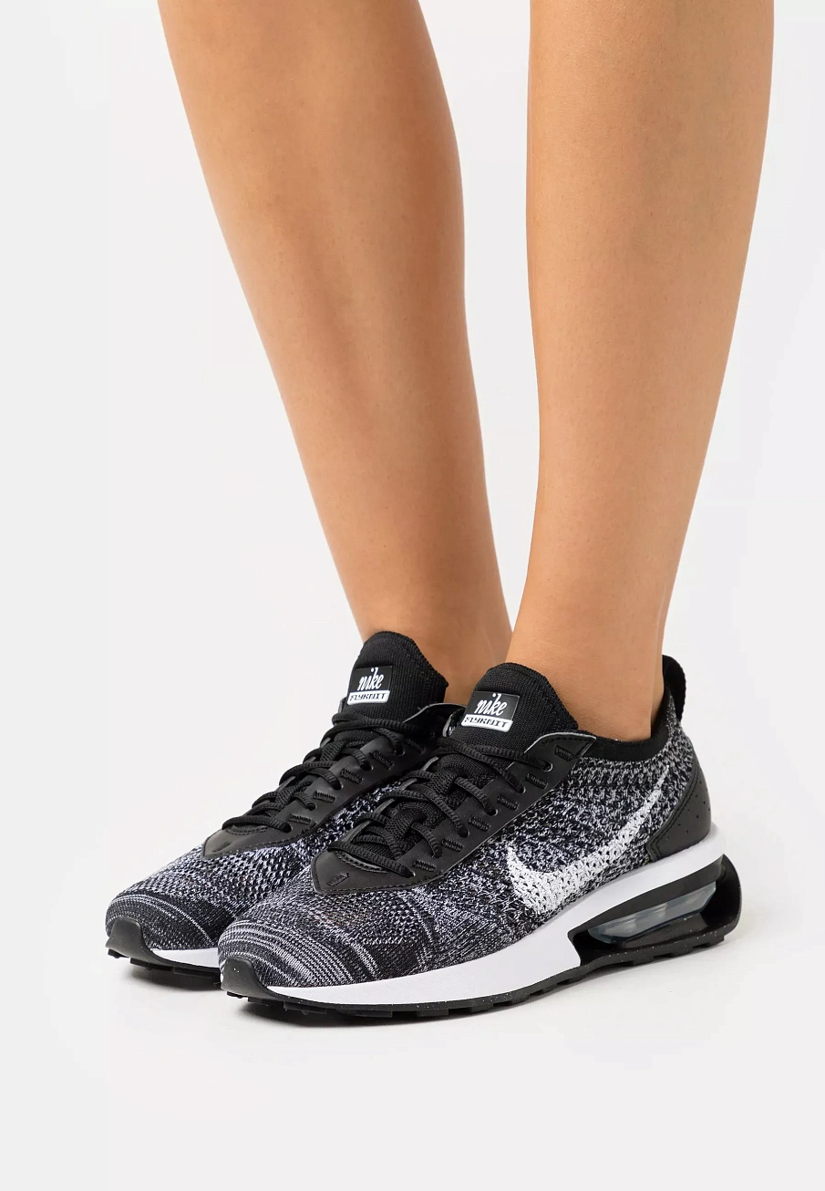 Фото № 2 с приближением к товару «‎W AIR MAX FLYKNIT RACER NN C/O»